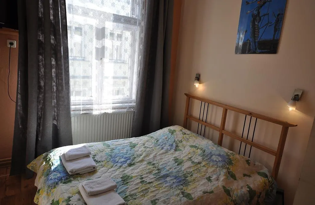 Rum i privatbostad Pokoje Goscinne Isabel Krasków