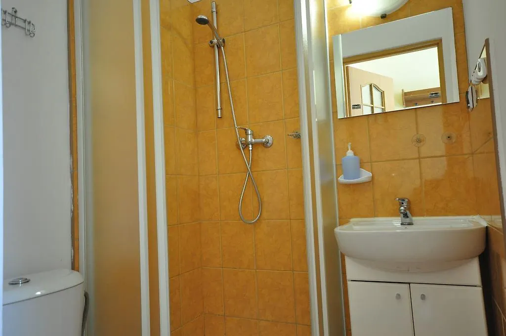 Rum i privatbostad Pokoje Goscinne Isabel Krasków